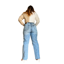 Load image into Gallery viewer, Asymmetrical Hem Straight Leg Jeans
